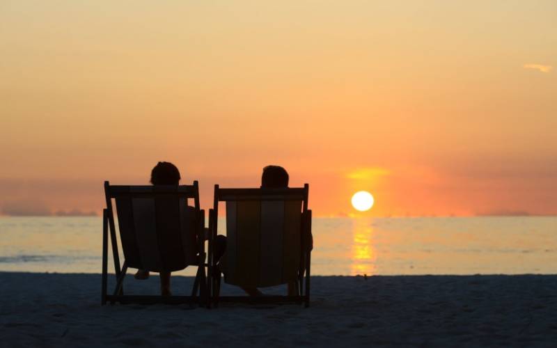 sunset maldives beach