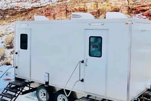 Luxury bathroom trailer
